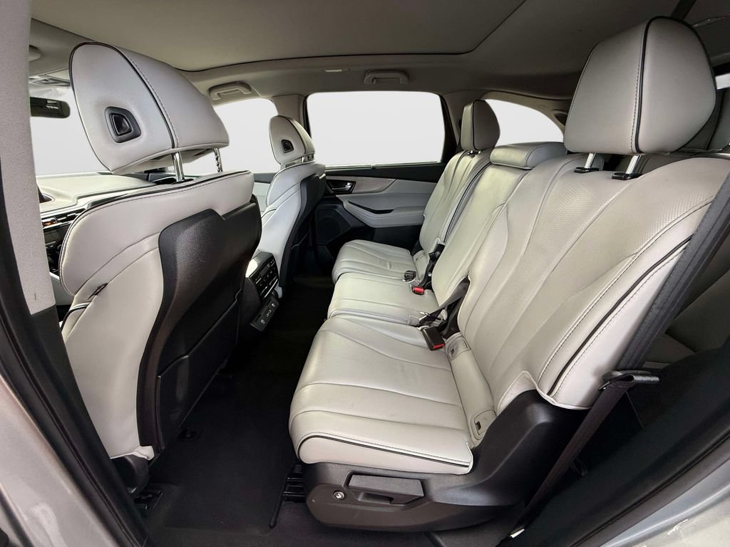 Certified 2023 Acura MDX w/ Advance Package AWD/4WD image 12