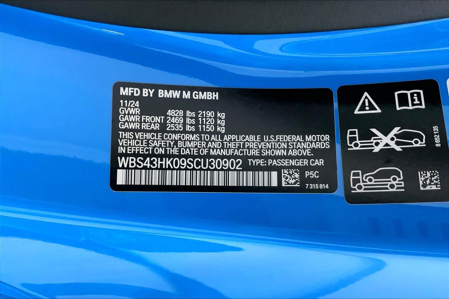 Used 2025 BMW M4 CS AWD/4WD image 33