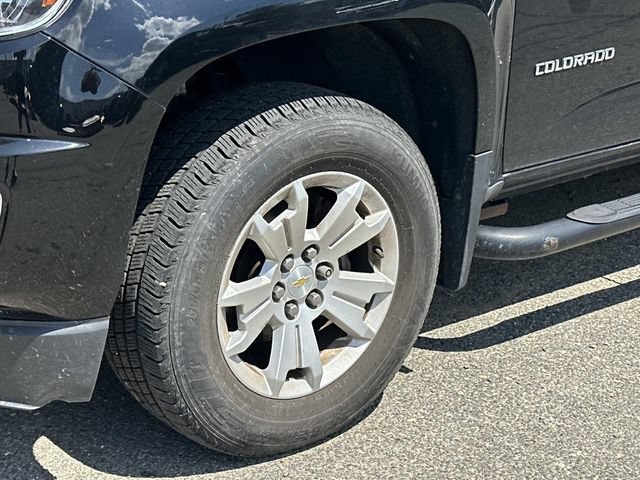 Used 2019 Chevrolet Colorado LT w/ LT Convenience Package RWD image 3