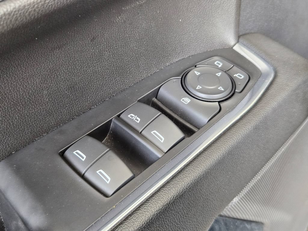 Used 2023 Chevrolet Silverado 1500 LT AWD/4WD image 12