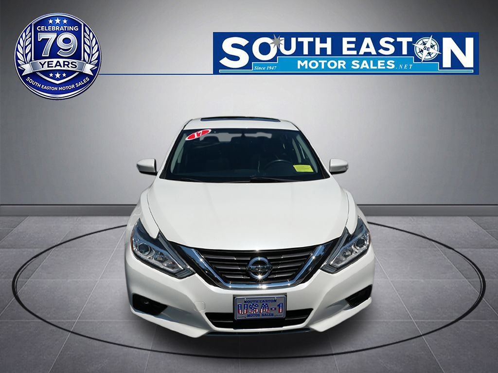 Used 2017 Nissan Altima 2.5 SV w/ Convenience Package FWD image 3