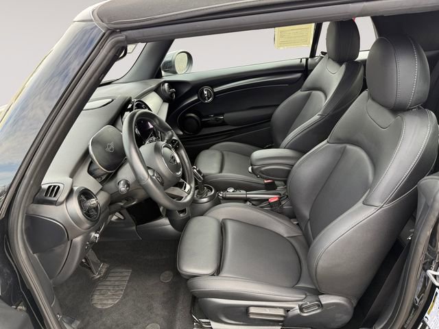 Certified 2024 MINI Cooper S image 9