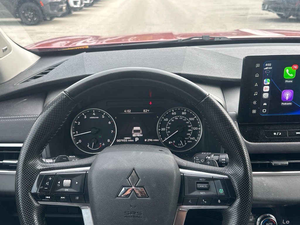 Used 2025 Mitsubishi Outlander SE AWD/4WD image 20
