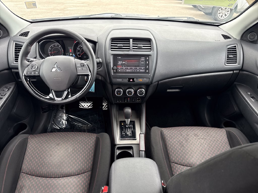 Used 2019 Mitsubishi Outlander Sport LE FWD image 5
