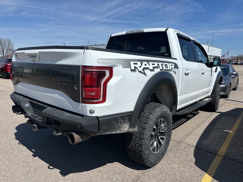 Used 2018 Ford F150 Raptor w/ Equipment Group 802A Luxury image 9