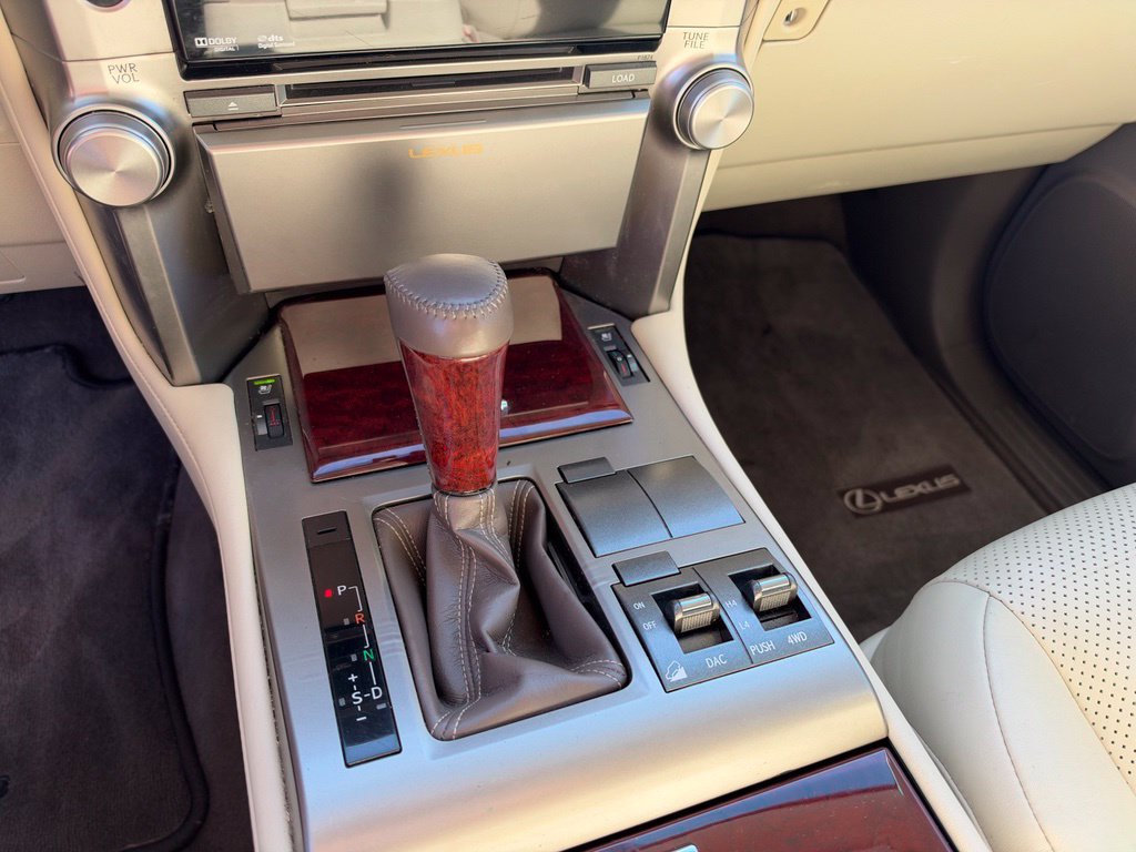 Used 2011 Lexus GX 460 w/ Comfort Plus Pkg AWD/4WD image 27