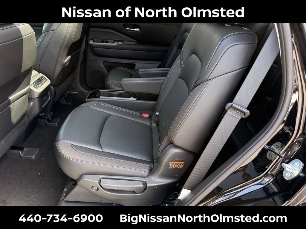 Certified 2023 Nissan Pathfinder SL w/ SL Premium Package AWD/4WD image 25
