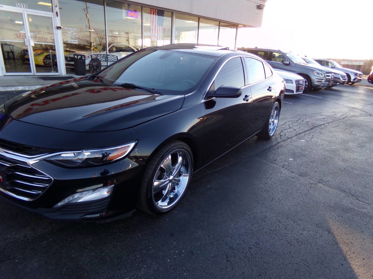 Used 2021 Chevrolet Malibu LT image 29