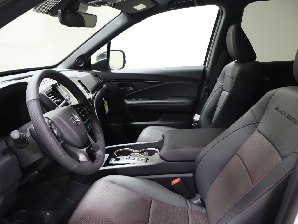 New 2026 Honda Ridgeline Black Edition image 8