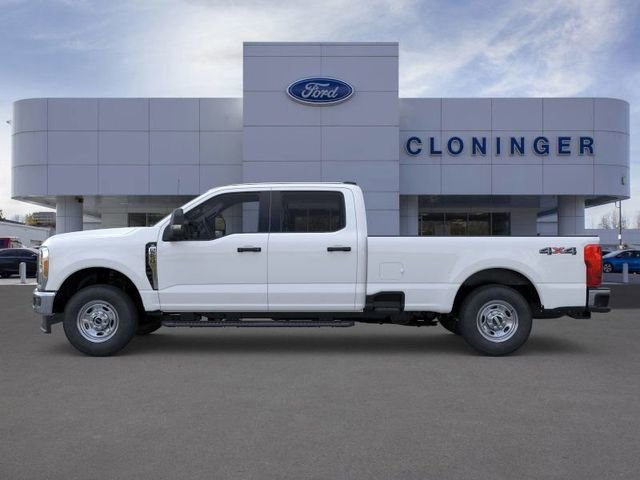 New 2026 Ford F250 XL w/ XL Chrome Package image 4