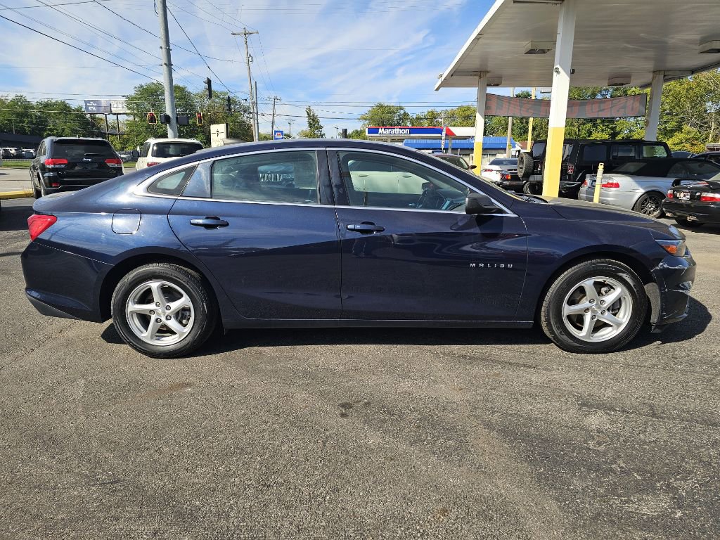 Used 2018 Chevrolet Malibu LS image 13