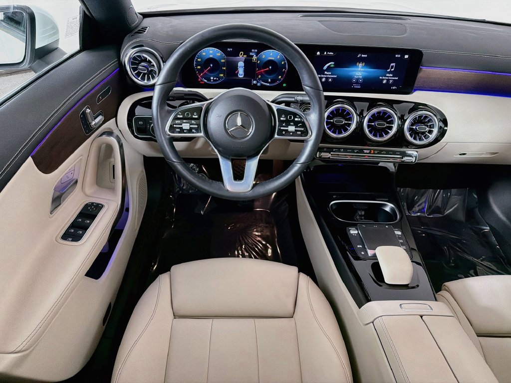Used 2023 Mercedes-Benz CLA 250 4MATIC w/ Premium Package image 22