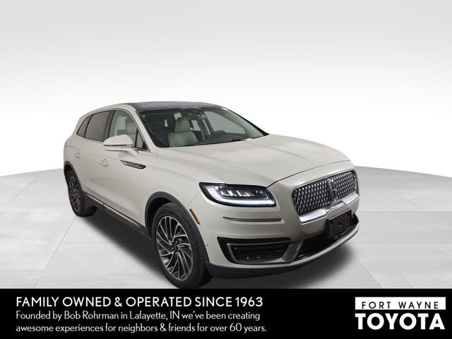 Used 2019 Lincoln Nautilus Reserve image 4