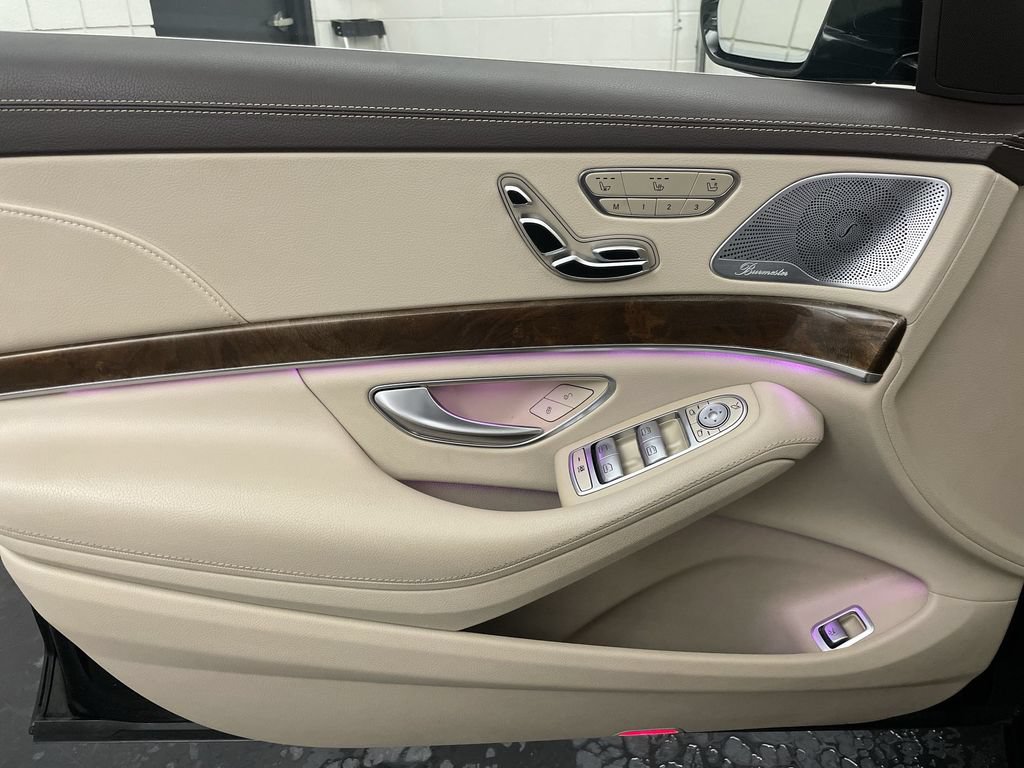 Used 2015 Mercedes-Benz S 550 4MATIC Sedan image 17
