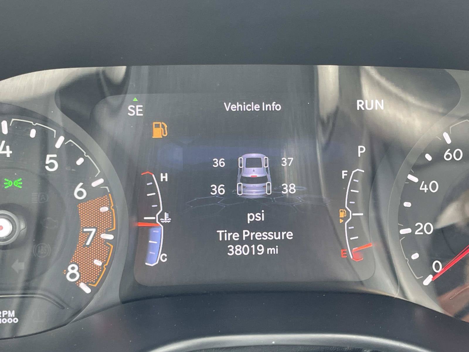 Used 2025 Jeep Compass Limited AWD/4WD image 22