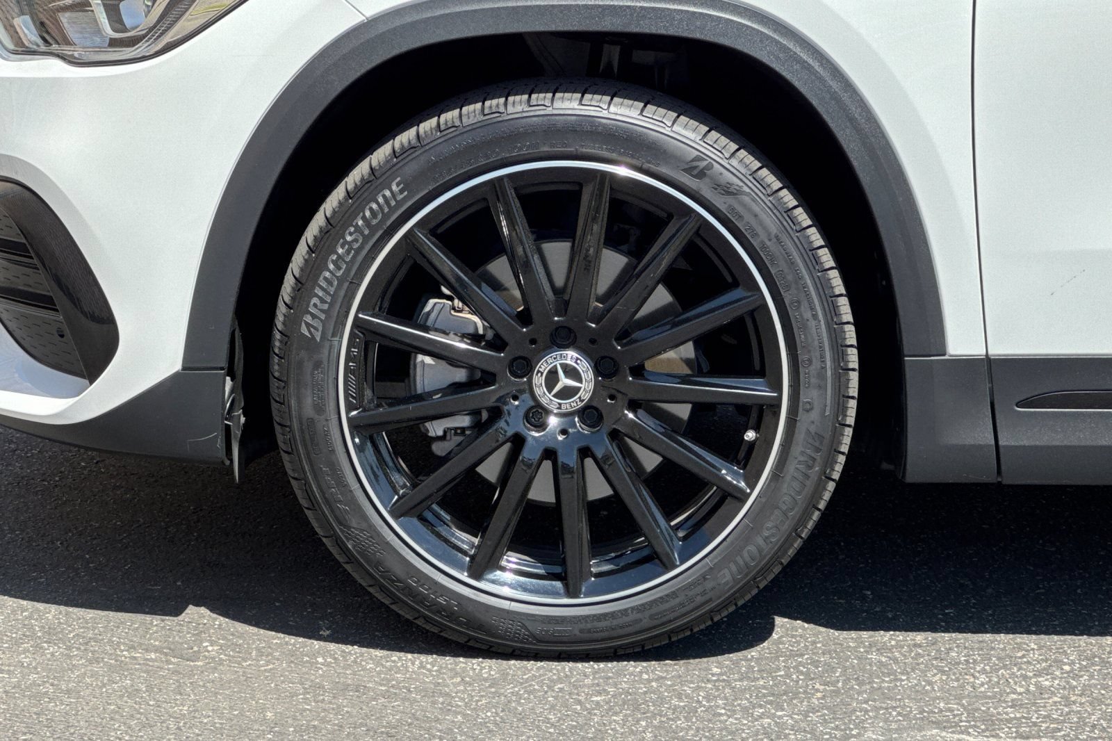 Used 2022 Mercedes-Benz GLA 250 4MATIC image 30