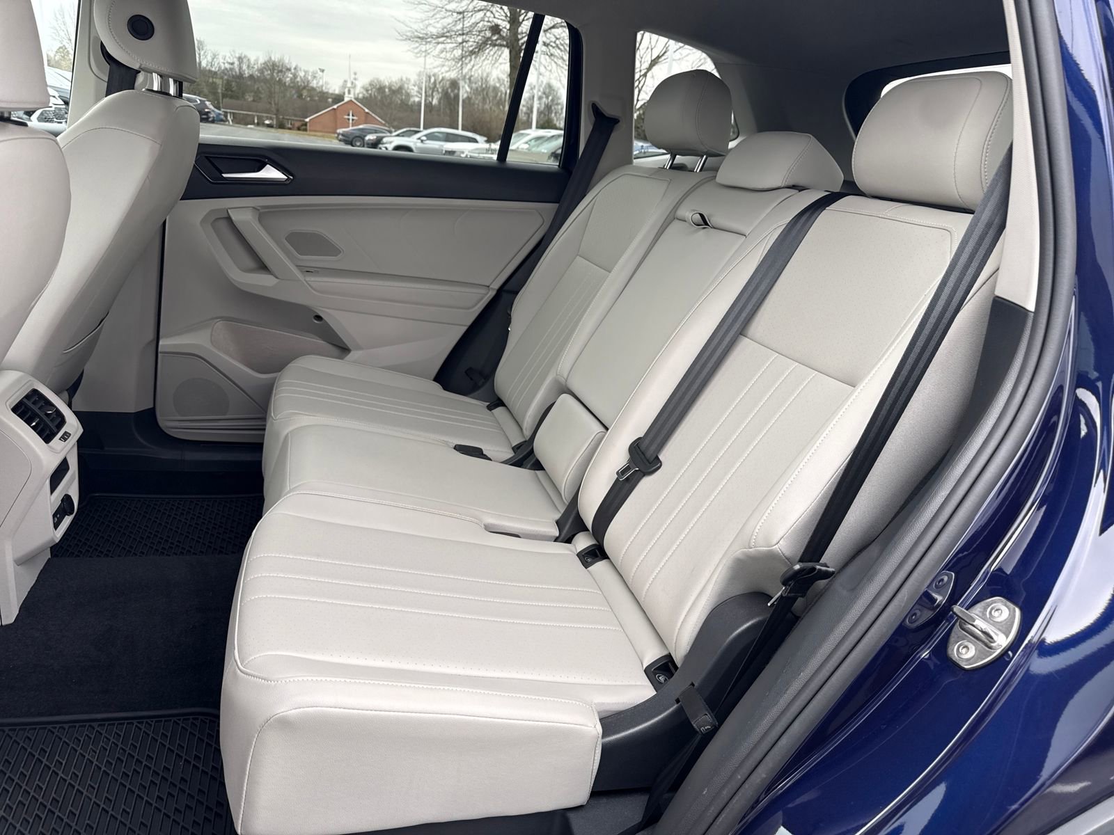 Certified 2023 Volkswagen Tiguan SE image 26