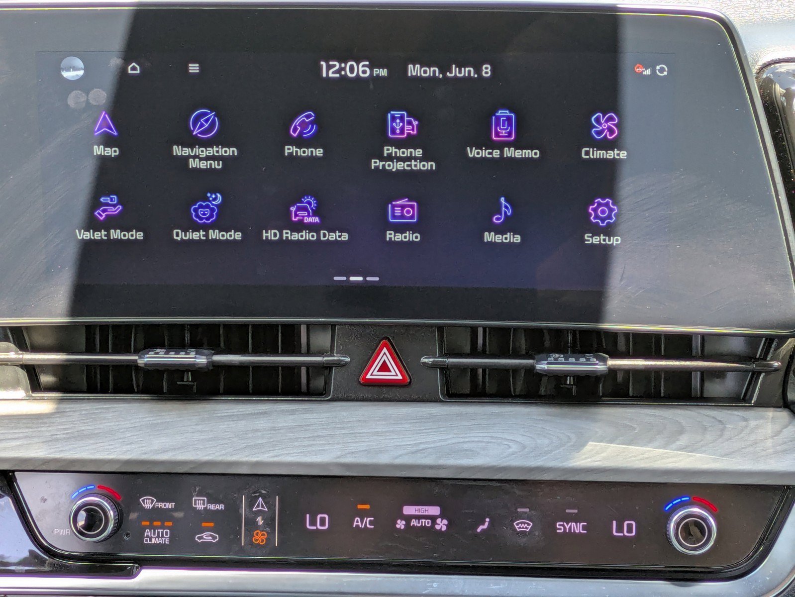 Certified 2024 Kia Sportage X-Pro Prestige AWD/4WD image 16