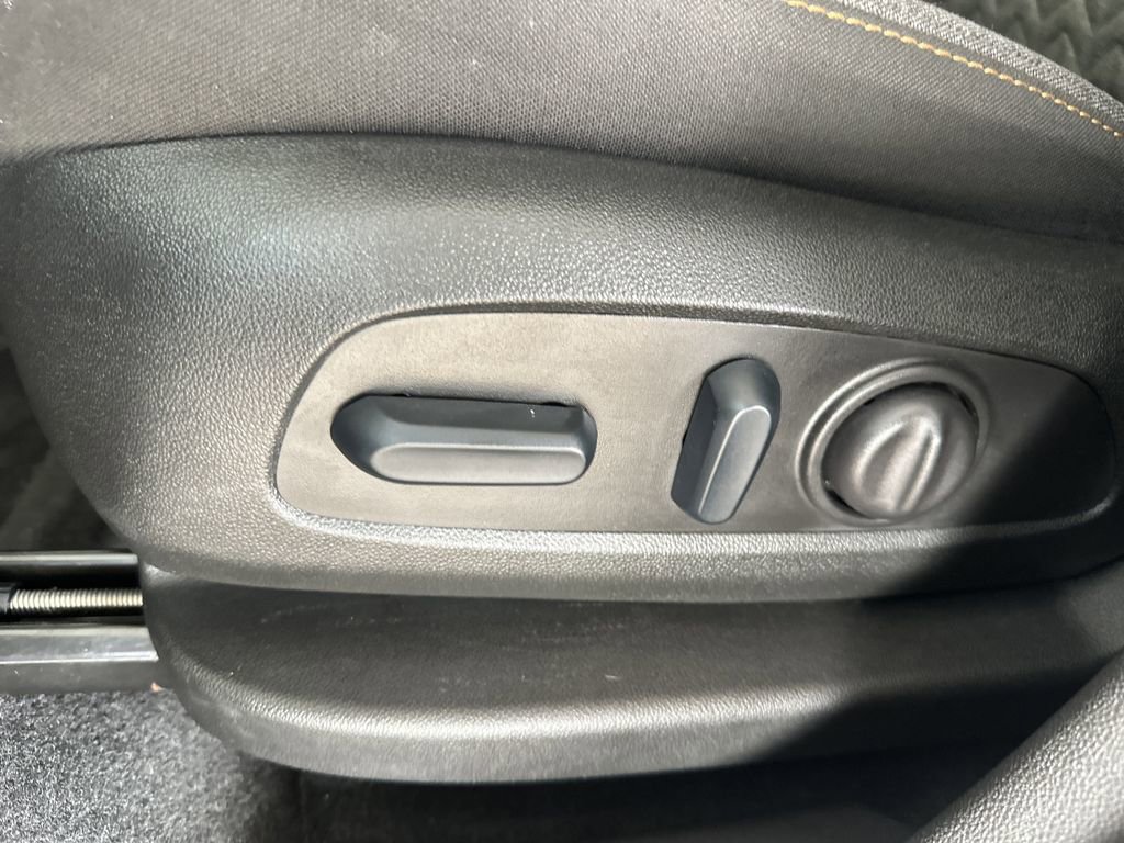 Certified 2024 Chevrolet Equinox LT image 15