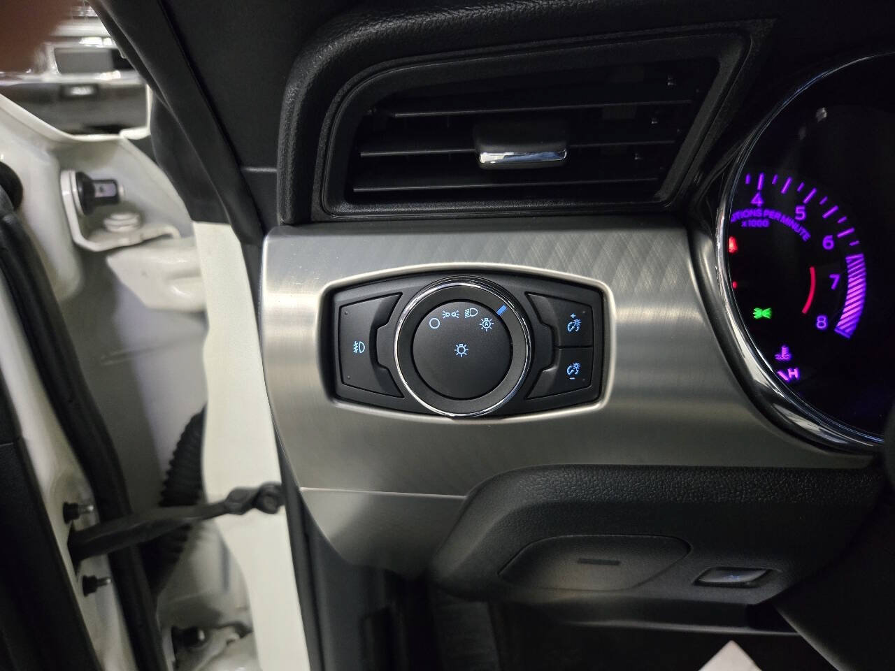 Used 2015 Ford Mustang 50 Years RWD image 14
