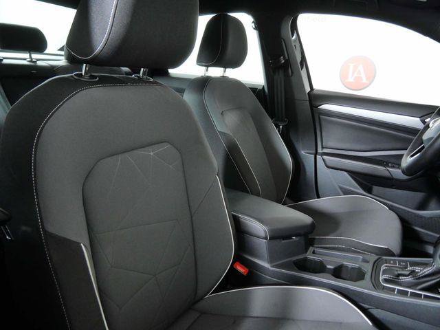 Used 2026 Volkswagen Jetta Sport FWD image 28