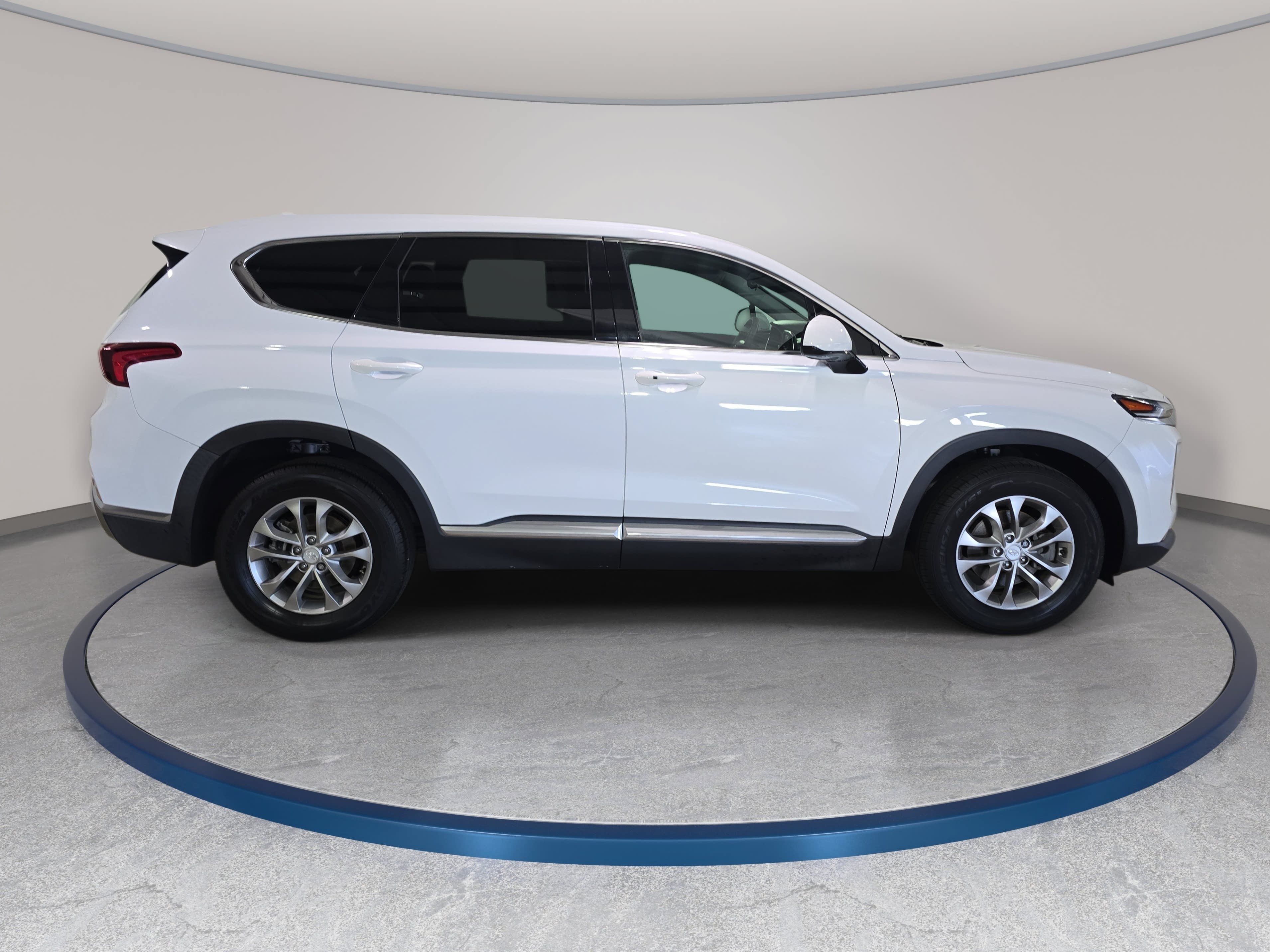 Used 2020 Hyundai Santa Fe SEL FWD image 5