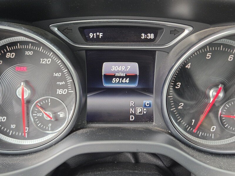 Used 2018 Mercedes-Benz CLA 250 image 23