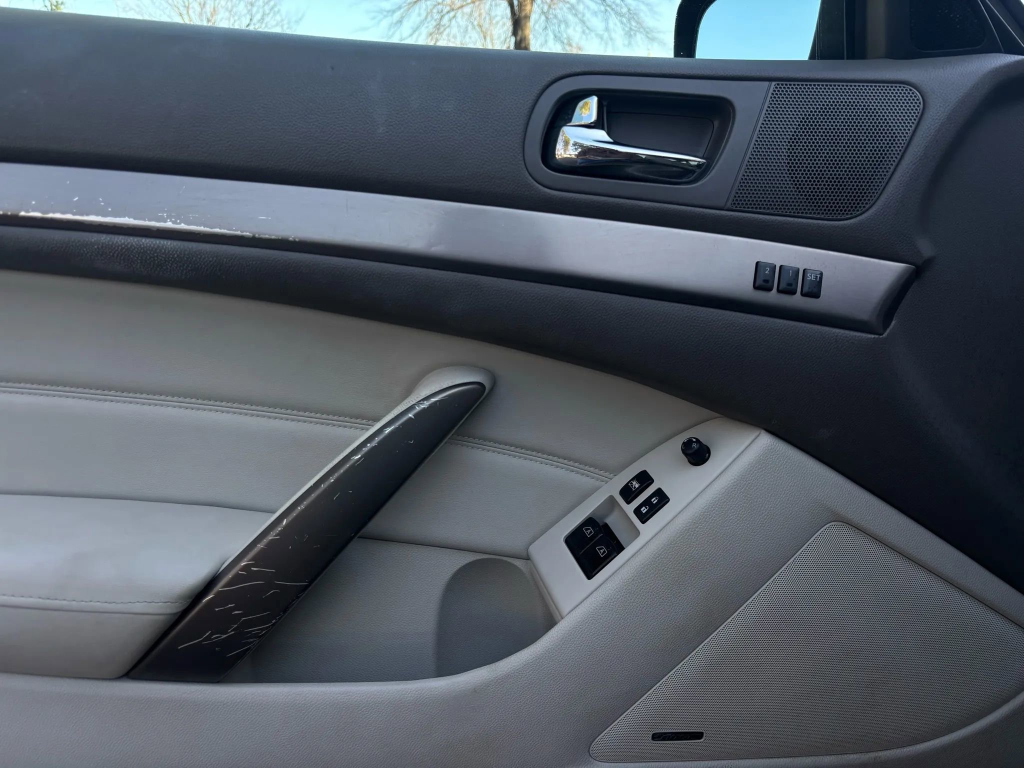 Used 2012 INFINITI G37 x Coupe w/ Premium Pkg image 14