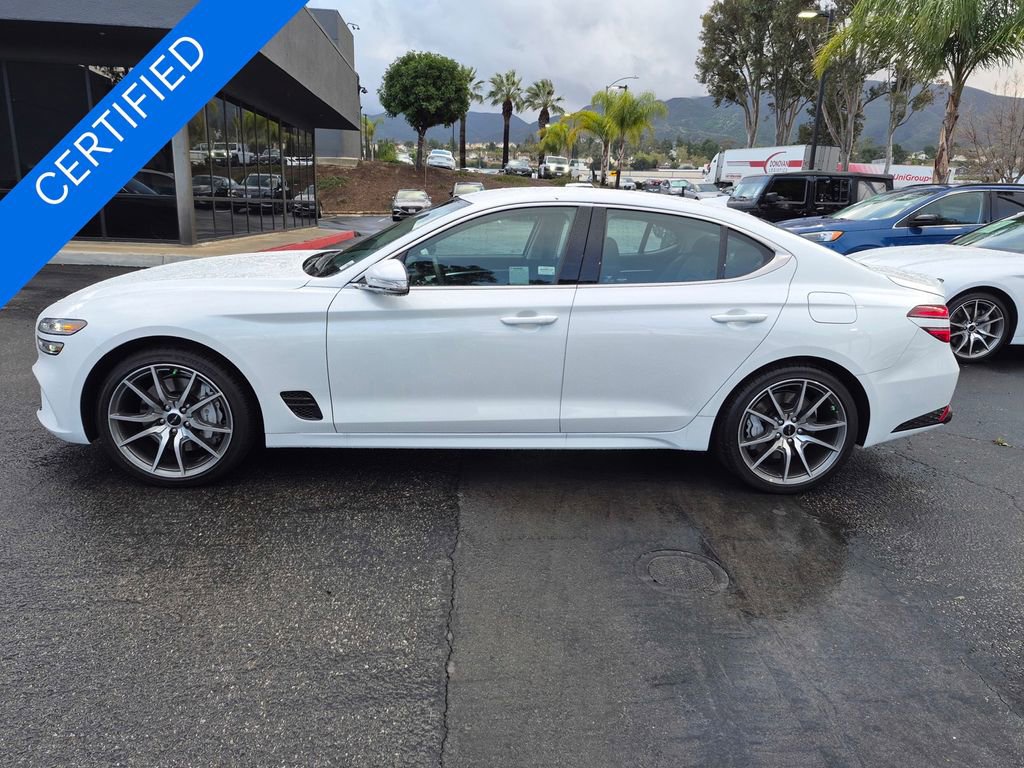 Used 2026 Genesis G70 2.5T image 4