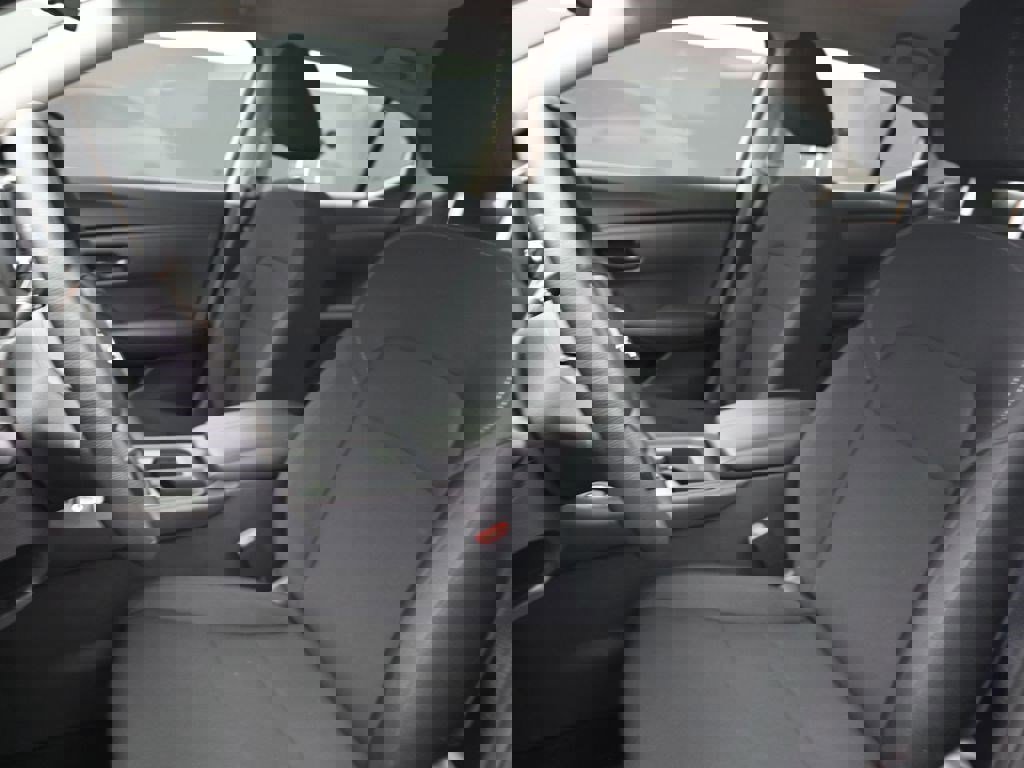 Used 2025 Nissan Sentra S image 15