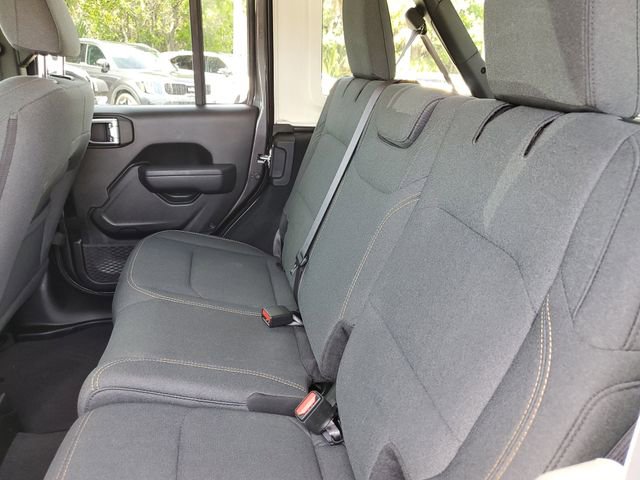 Used 2024 Jeep Wrangler Sport S image 11