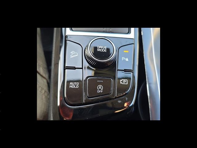 Used 2025 Kia Sportage SX image 22