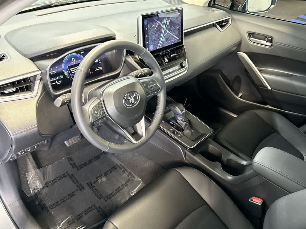Used 2026 Toyota Corolla Cross XLE w/ Convenience Package FWD image 13