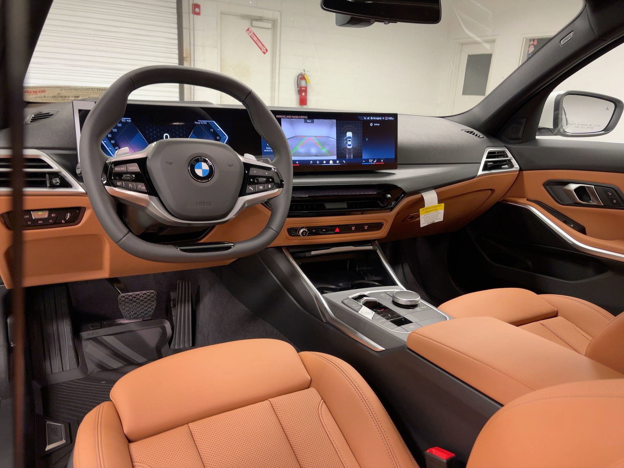 Used 2026 BMW 330i Sedan w/ Premium Package RWD image 27