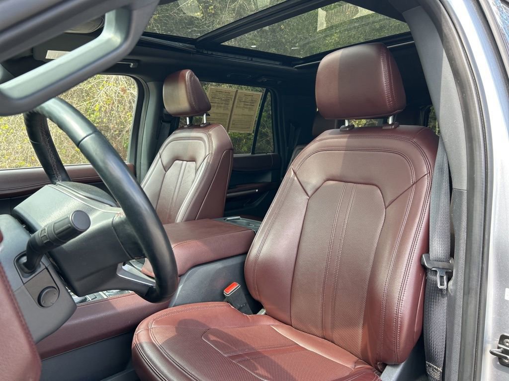 Used 2024 Ford Expedition Max Limited image 20