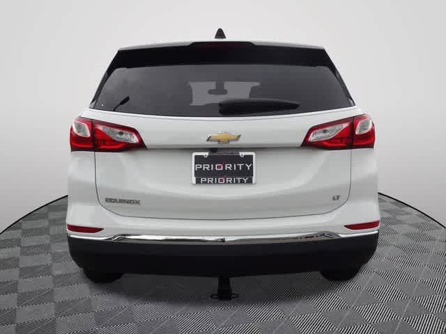 Used 2020 Chevrolet Equinox LT w/ Driver Convenience Package FWD image 3
