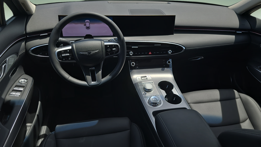 New 2026 Genesis GV70 2.5T Select AWD/4WD image 14