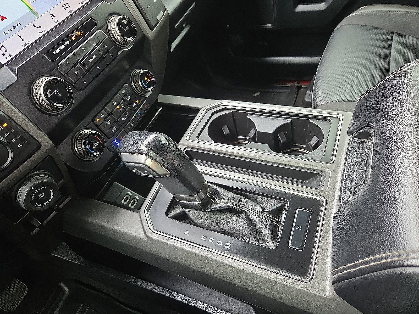 Used 2019 Ford F150 Raptor w/ Equipment Group 802A Luxury AWD/4WD image 25