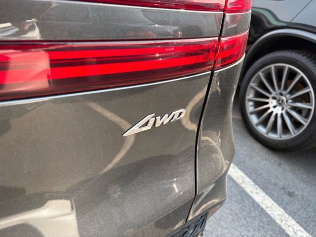 Used 2025 Genesis GV70 2.5T AWD/4WD image 24