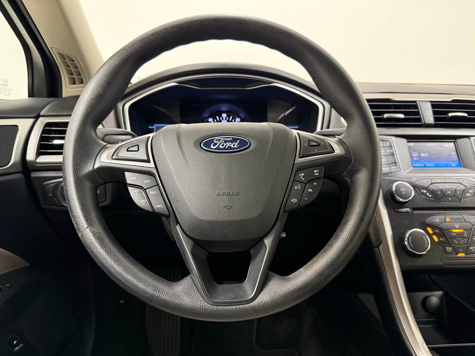 Used 2018 Ford Fusion S FWD image 23