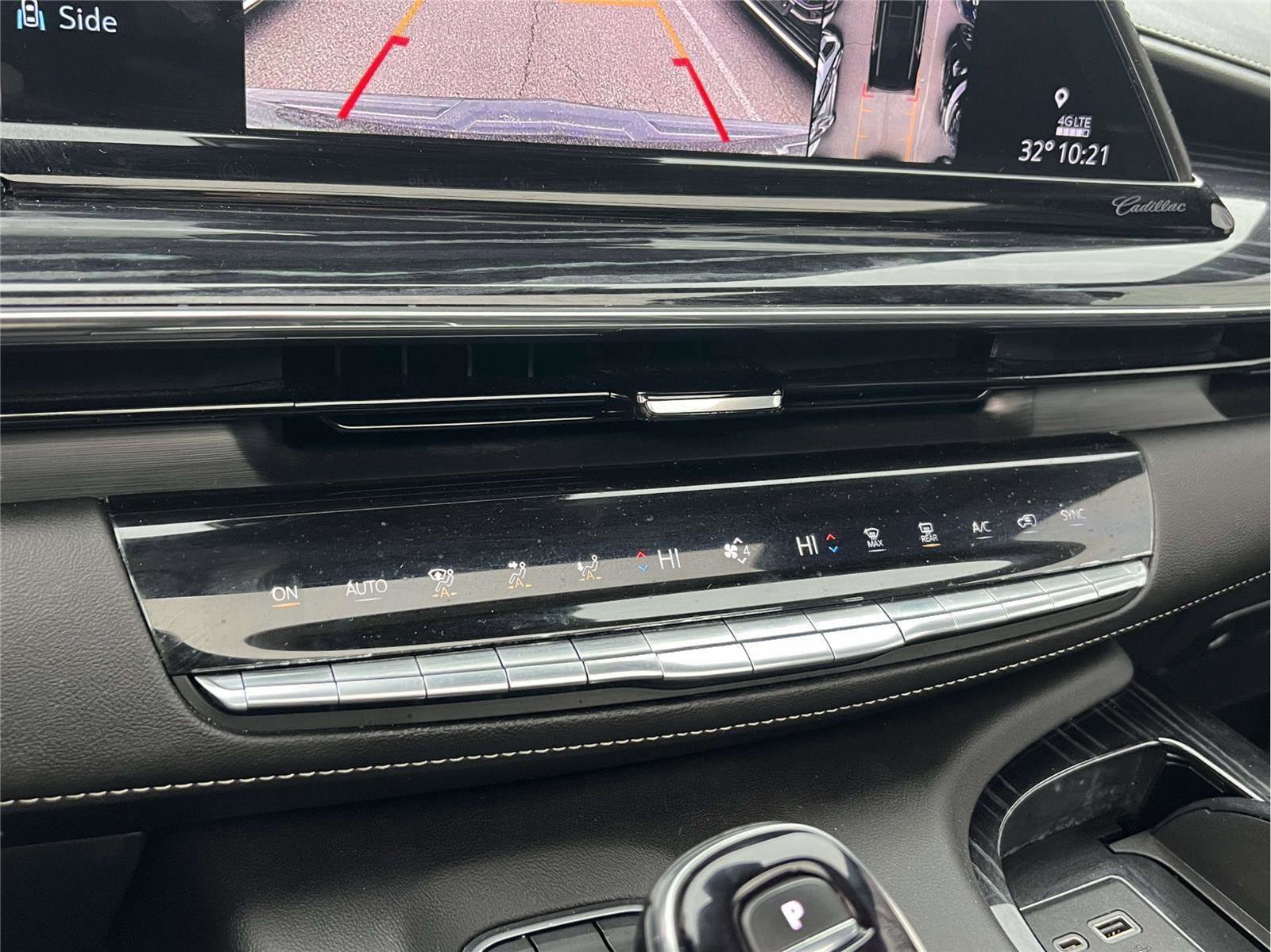 Used 2022 Cadillac Escalade ESV Sport image 31