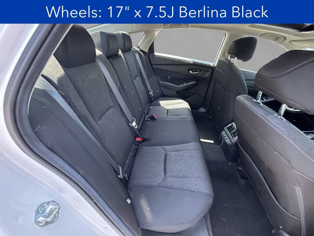 Used 2025 Honda Accord SE image 23