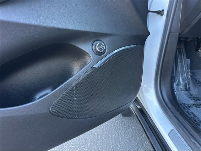 Used 2019 Buick Enclave Essence image 36