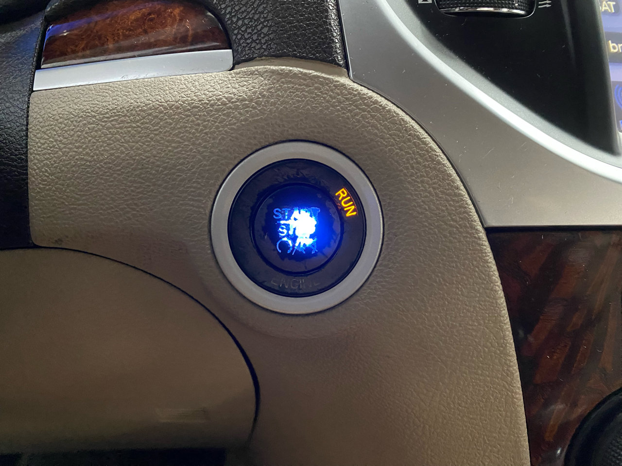 Used 2011 Chrysler 300 Limited w/ Luxury Group image 48