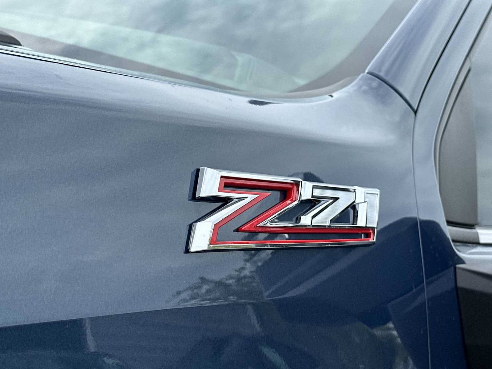 Certified 2025 Chevrolet Silverado 3500 LTZ w/ LTZ Premium Package AWD/4WD image 11