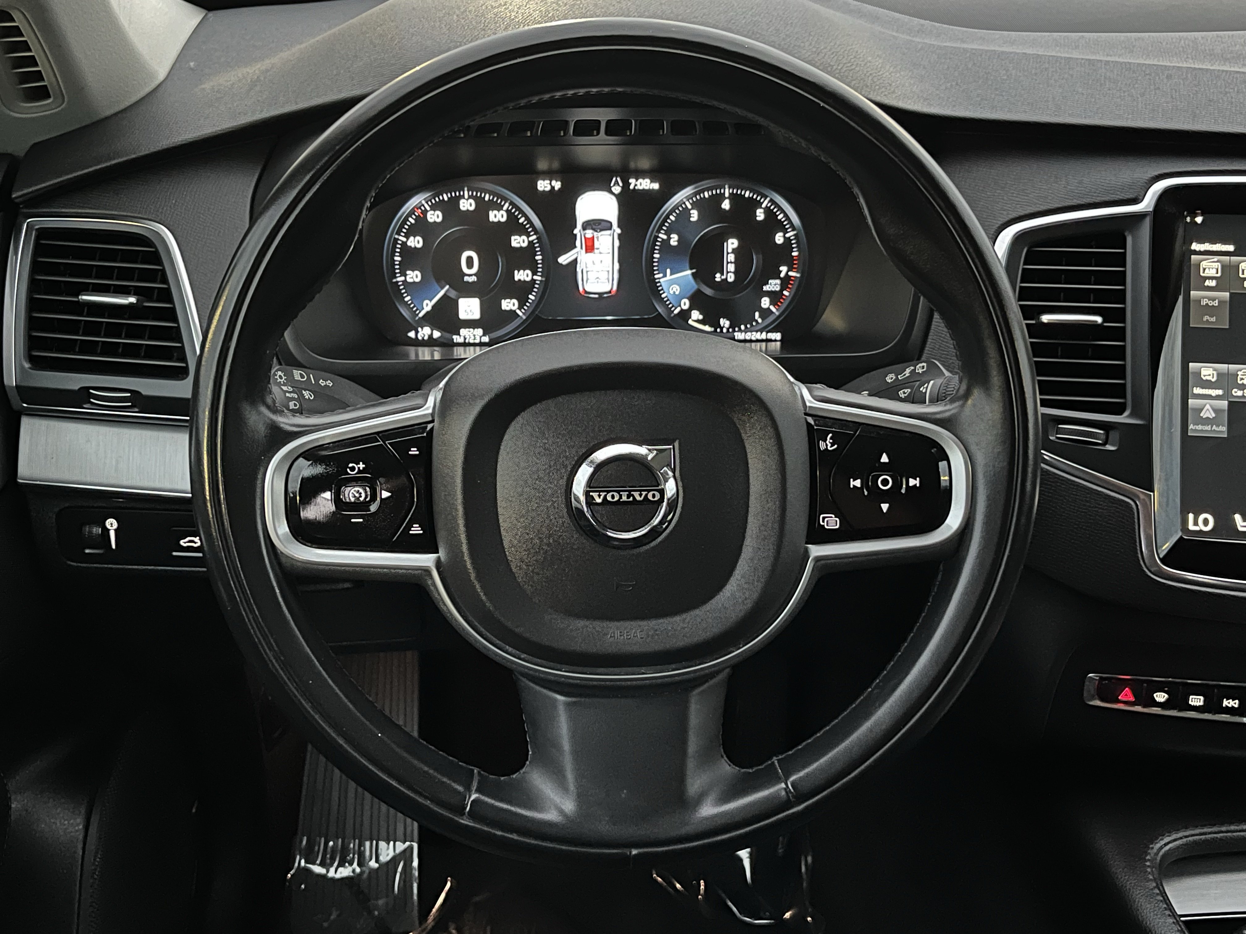 Used 2022 Volvo XC90 T5 Momentum AWD/4WD image 21