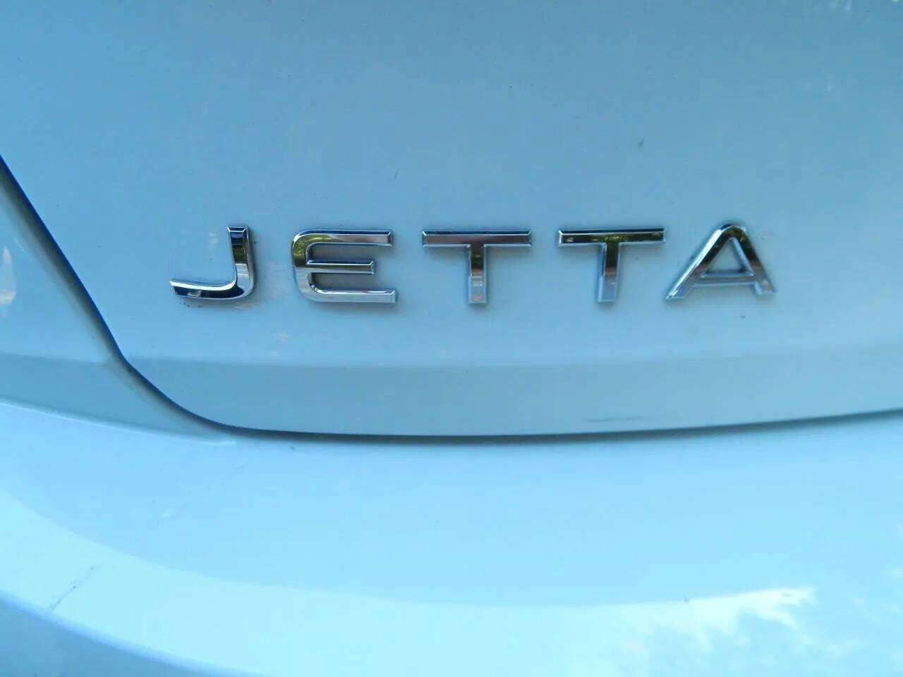 Used 2024 Volkswagen Jetta S image 50