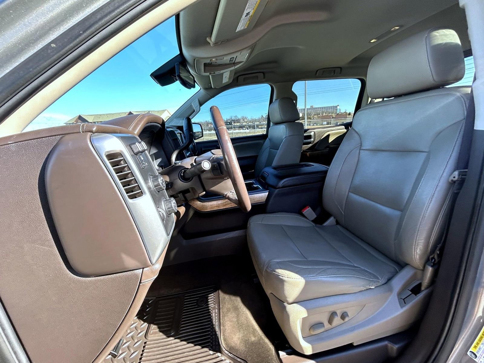 Used 2017 Chevrolet Silverado 1500 LTZ w/ Sport Package image 10