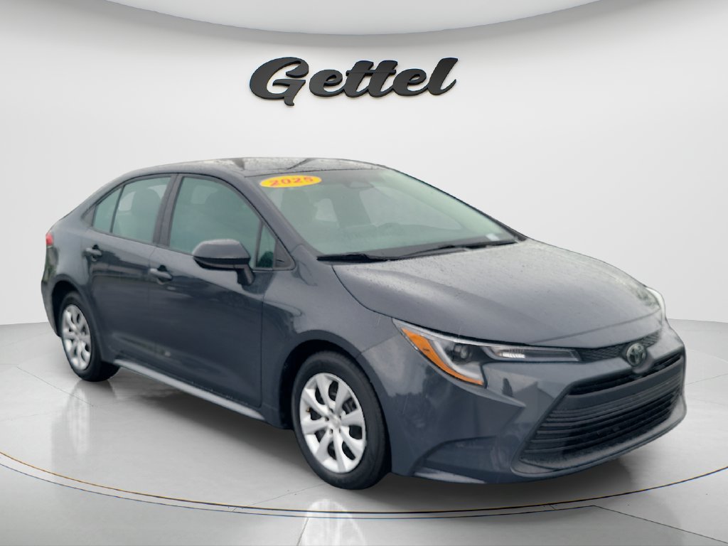 Used 2025 Toyota Corolla LE FWD image 3