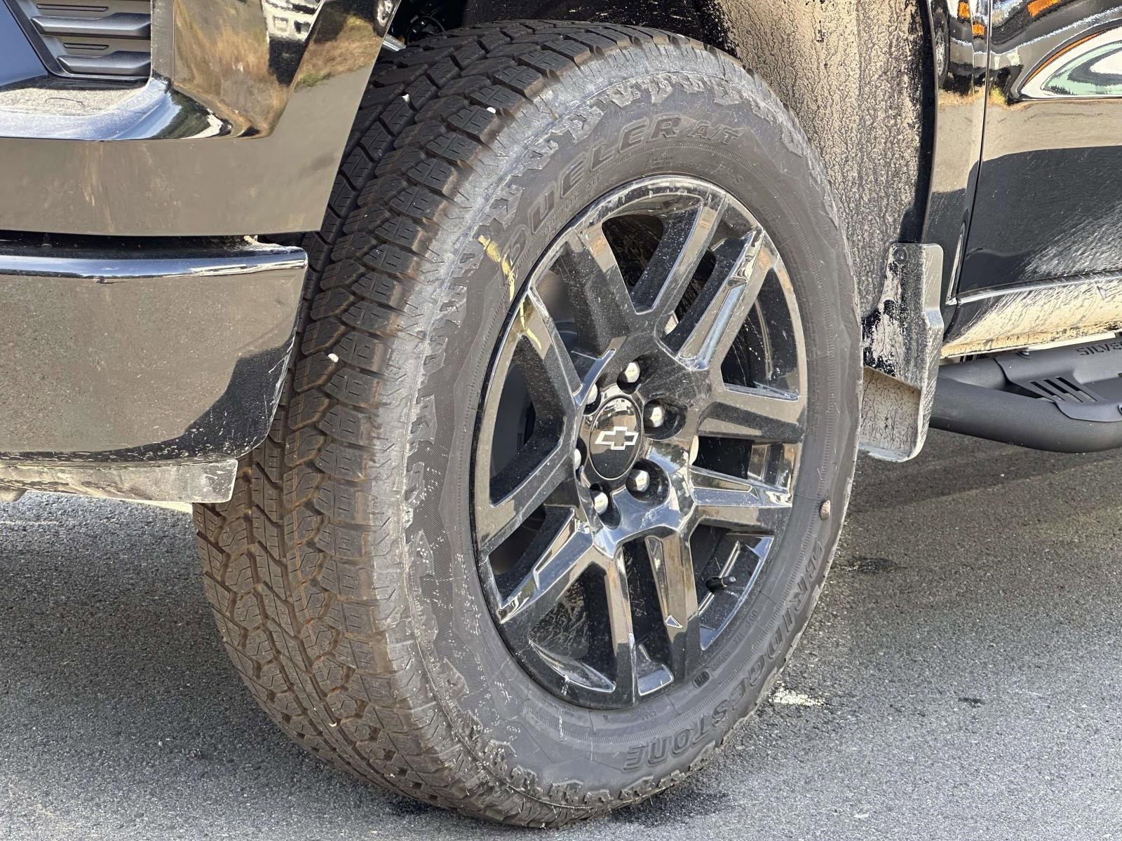 New 2026 Chevrolet Silverado 1500 LT Trail Boss w/ Dark Appearance Package image 7